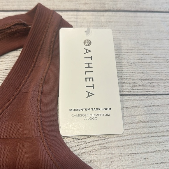 Women’s Athleta Momentum Logo tank XXS - Picture 4 of 10